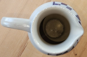 Goebel Merkelbach Salzglasur Keramik-Krug   blau creme   Handarbeit Bild 4