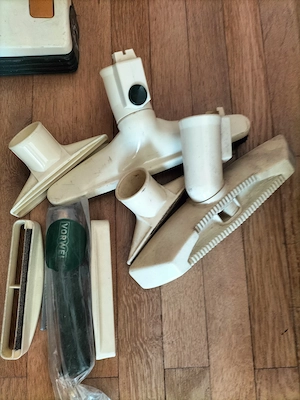 Vorwerk Staubsauger zu verschenken  Bild 2