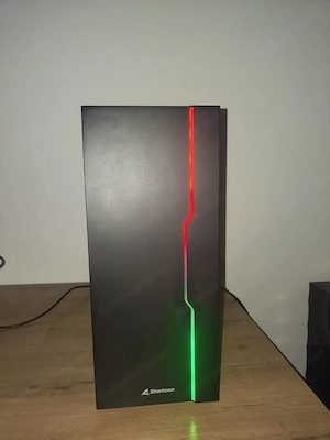 starker Gaming pc mit Wasserkühlung Bild 2
