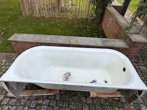Badewanne aus Gusseisen Bild 2