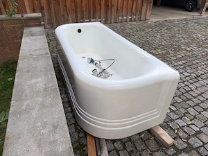 Badewanne aus Gusseisen Bild 3