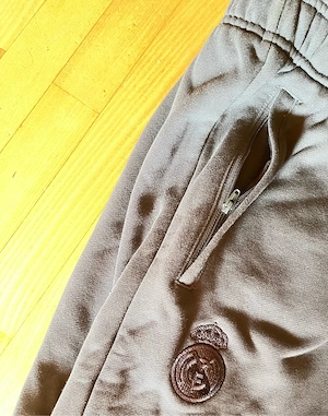 NEUE Real Madrid Jogginghose Gr.XL Bild 6