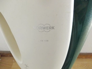 Vorwerk Kobold VK135 mit Bürste EB351 und sonstigem Zubehör Bild 2