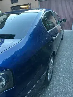 Verkaufe Passat B6 mit Hagelschaden Bild 4