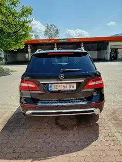 Mercedes Benz ML350 Bluetec 4MATIC Bild 2