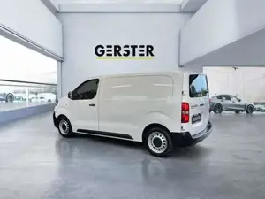 Opel Vivaro Bild 4