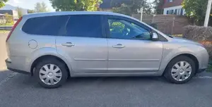 Ford Focus 109PS, NUR 81.000 km, vorgeführt bis Mai 2027+ 3 Monate