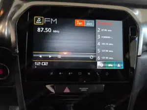 Suzuki Vitara Bild 20