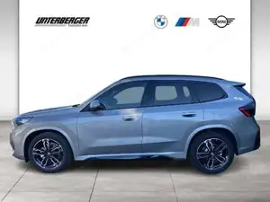 BMW X1 xDrive20d U11 B47 M Sportpaket Head-Up DAB Bild 4
