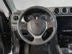 Suzuki Vitara Bild 9