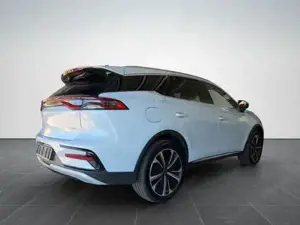 BYD Tang NEW EV-NL 4WD/PANO/HUD/21Z/ 380 kW (517 PS), Au... Bild 3