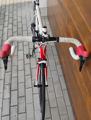 Bianchi Sempre Carbon Rennrad, Gr.59, weiss rot schwar, Shimano Ultegra Bild 6
