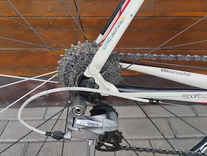 Bianchi Sempre Carbon Rennrad, Gr.59, weiss rot schwar, Shimano Ultegra Bild 4