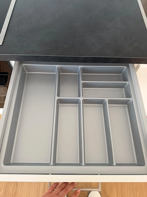 Neue Küche mit Blum-Scharniere und Siemens Geräte Bild 5