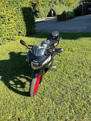 Motorrad Suzuki GSX-R125 Bild 3