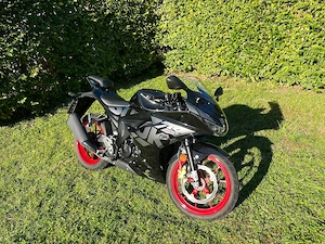 Motorrad Suzuki GSX-R125 Bild 2