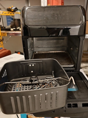 Arendo - Heißluftfritteuse XXL mit LED Touchscreen- 12 Liter - Grill - Dörrautomat - Backofen - Air  Bild 3