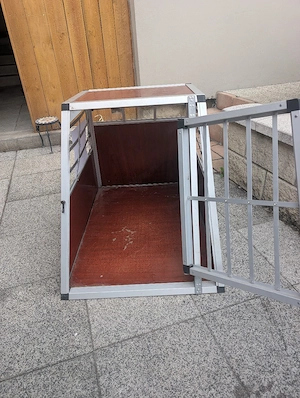 Hundebox Auto Bild 3