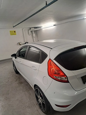 Ford Fiesta 1.2 Benziner Tüv04.2027  Bild 2