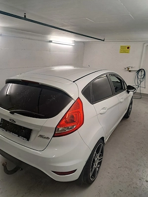 Ford Fiesta 1.2 Benziner Tüv04.2027  Bild 8
