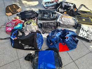 verschiedene taschen Bild 3