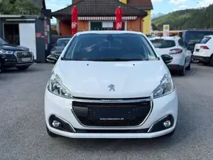 Peugeot 208 Bild 2