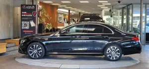 Mercedes-Benz E 300 Bild 4