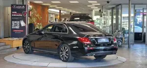 Mercedes-Benz E 300 Bild 6