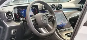 Mercedes-Benz C 200 Bild 10