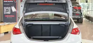 Mercedes-Benz C 200 Bild 8