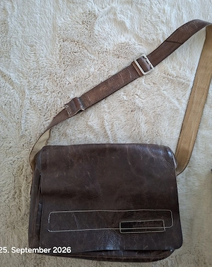 "aunts & uncles" Schultertasche Bild 3