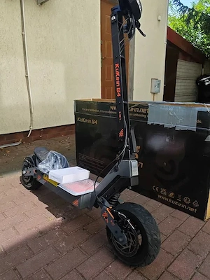 KuKirin G4 E-Scooter 2000W 70 km h mit Sitz & Zubehör Bild 2