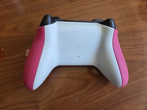 Xbox Controller pink für Bastler Bild 2