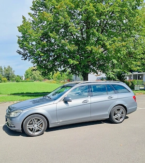 Mercedes Benz Bild 3