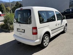 VW Caddy Trendline 2,0 TDI DPF 4 MOTION 2013 Neu Vorgeführt 08 2027! Bild 4