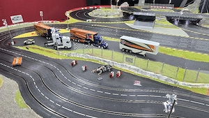 Carrera Rennbahn, 4-spurig, ca. 40m Bild 7