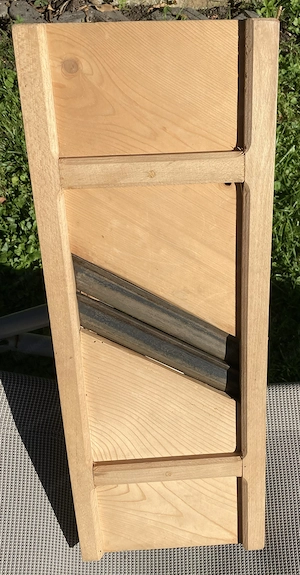 Tiroler Krauthobel Holz Bild 2