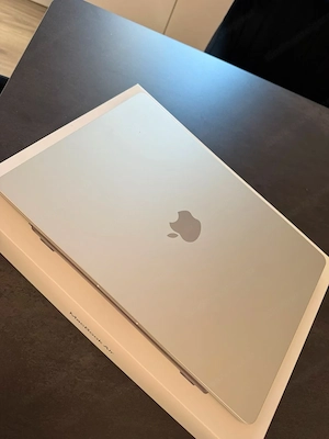 Apple MacBook Air 15,3  M4   16 GB RAM   256 GB SSD  Bild 3