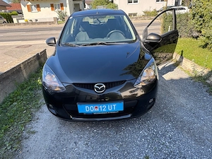 Mazda 2 Tüv neu Bild 4