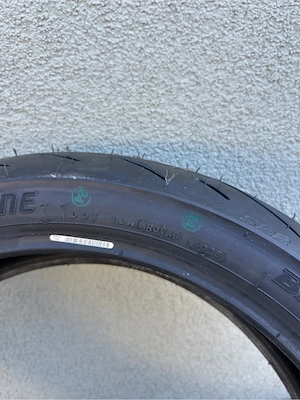 Bridgestone S22 150 60R17M Bild 3