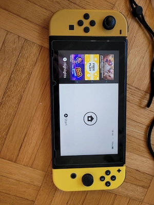 Switch Konsole (Let's go Pikachu Edition) inkl. Zubehör Bild 3
