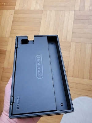 Switch Konsole (Let's go Pikachu Edition) inkl. Zubehör Bild 2