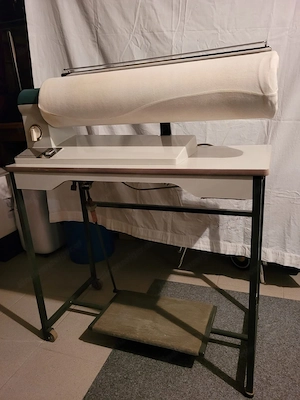 Voll funktionsfähige Bügelmaschine zu verschenken  Bild 2