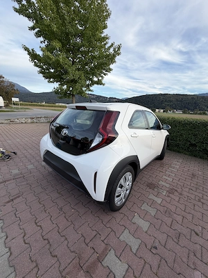 Toyota Aygo X Play Bild 2