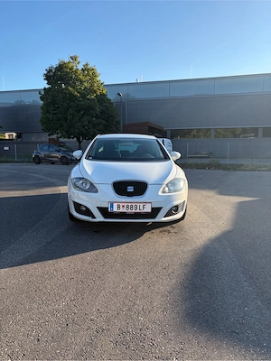 Seat Leon 1.4 16V 125.XXX km Bild 4