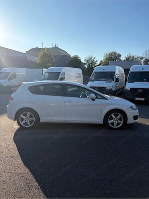 Seat Leon 1.4 16V 125.XXX km Bild 5