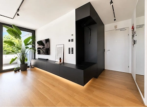 Exklusive 2-Zimmer-Wohnung im Hasenfeld   großer Balkon & Tiefgarage Bild 2