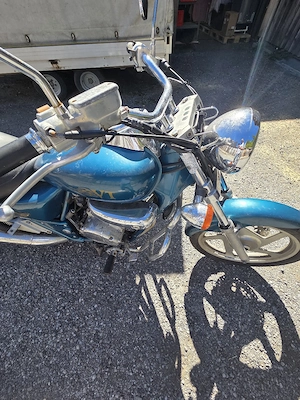 Daelim Chopper VT 125 Bild 5