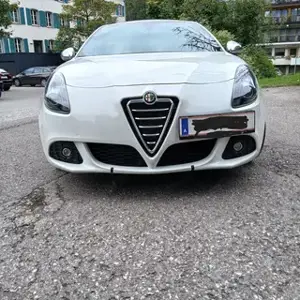 Alfa Romeo Giulietta Bild 2
