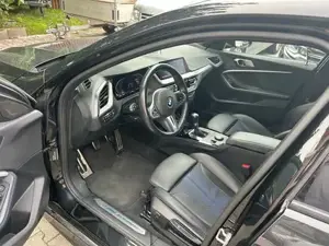 Bmw 118i F40 Bild 2
